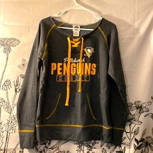 NHL Penguins hockey sweatshirt size large youth